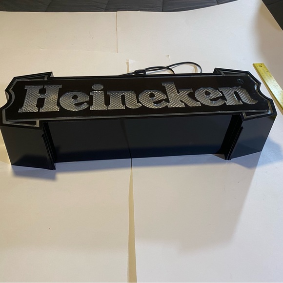 Heineken illuminated sign GUC, retro 90’s? As shown,separated a tiny bit,works! - Picture 15 of 16